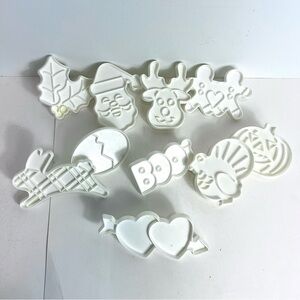 Vintage White Tupperware Cookie Cutters Xmas, Halloween Valentines Easter Set 10